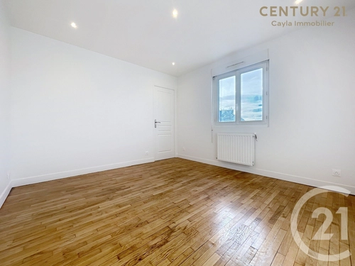 Image d'un appartement 2 pièces 40 m² à 995€ à bezons (95870)