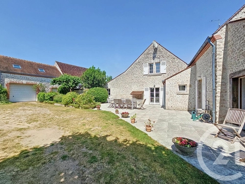 Image d'un maison 9 pièces 255 m² à 577500€ à saint-hilaire-saint-mesmin (45160)