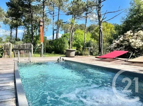 Image d'un maison 6 pièces 202 m² à 2600000€ à la teste-de-buch (33260)