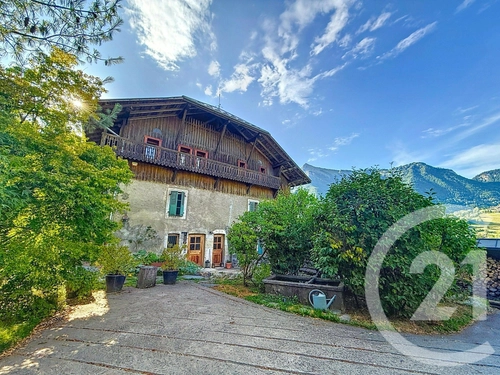 Image d'un maison 7 pièces 246 m² à 845000€ à taninges (74440)