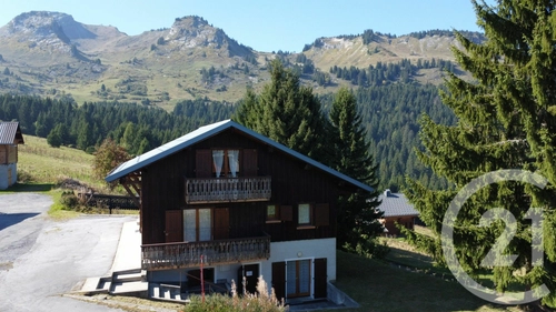 Image d'un maison 10 pièces 158 m² à 798000€ à taninges (74440)