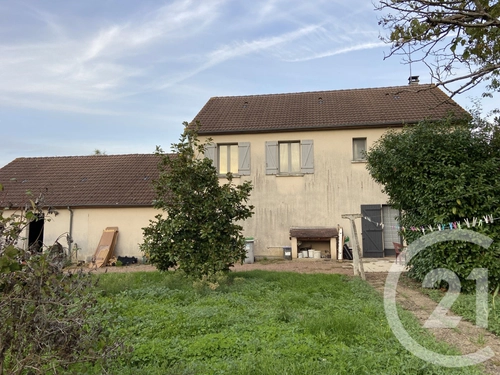 Image d'un maison 7 pièces 94 m² à 131000€ à la guerche-sur-l'aubois (18150)