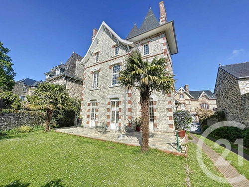 Image d'un maison 9 pièces 255 m² à 980000€ à dinan (22100)