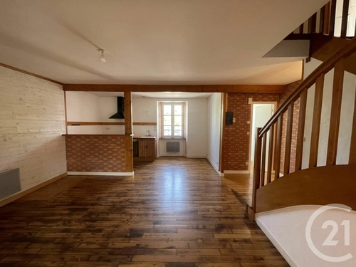 Image d'un appartement 4 pièces 98 m² à 930€ à lorient (56100)