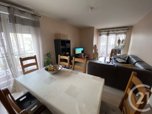 Image d'un appartement 3 pièces 65 m² à 975.46€ à saint-ouen-l'aumône (95310)
