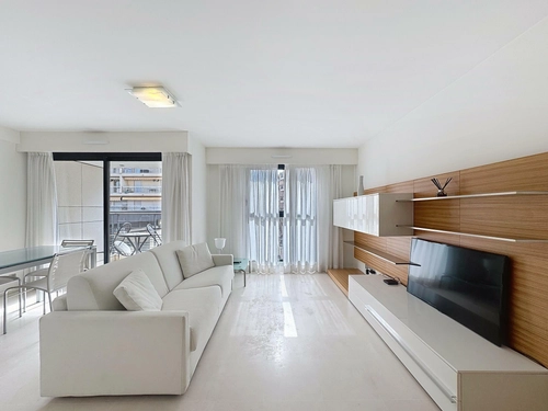 Image d'un appartement 2 pièces 54 m² à 934500€ à cannes (06400)