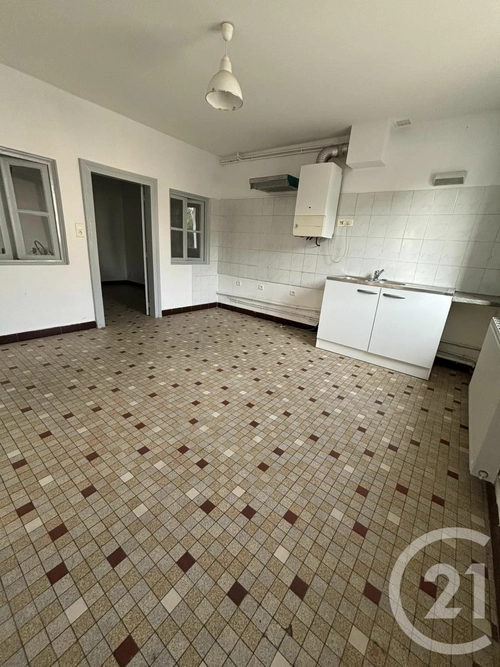 Image d'un maison 3 pièces 70 m² à 590€ à camps-sur-l'isle (33660)