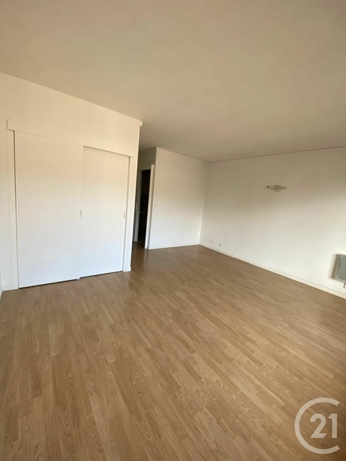 Image d'un appartement 1 pièce 29 m² à 440€ à dax (40100)