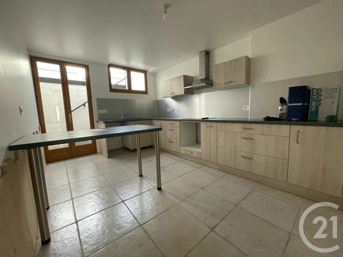 Image d'un maison meublée 4 pièces 93 m² à 821€ à orthez (64300)