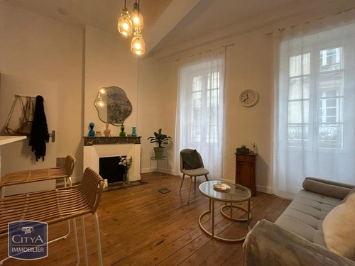 Image d'un appartement meublé 1 pièce 30 m² à 815€ à bordeaux (33200)