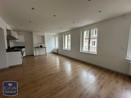 Image d'un appartement 4 pièces 81 m² à 850€ à cambrai (59400)