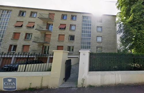 Image d'un appartement 3 pièces 72 m² à 990€ à corbeil-essonnes (91100)