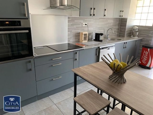 Image d'un appartement meublé 1 pièce 44 m² à 514.6600000000001€ à toulon (83100)