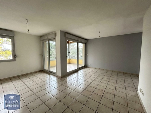 Image d'un appartement 3 pièces 74 m² à 800€ à rive-de-gier (42800)