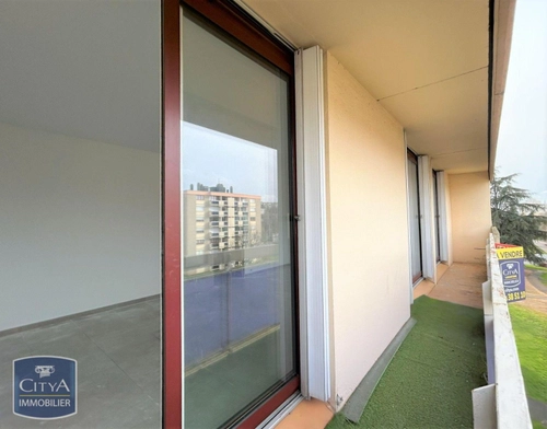 Image d'un appartement 5 pièces 81 m² à 81000€ à mâcon (71000)