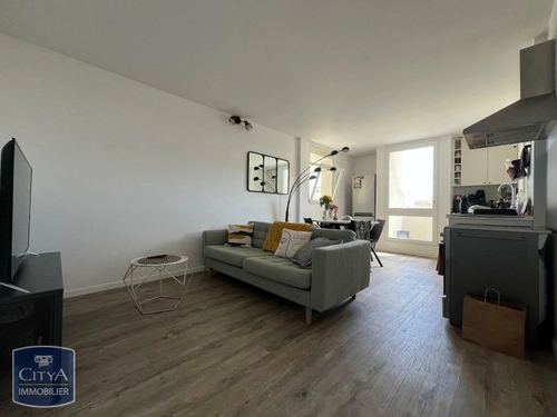 Image d'un appartement meublé 1 pièce 14 m² à 640€ à noisiel (77186)