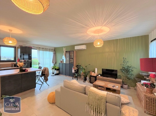 Image d'un maison 3 pièces 65 m² à 750€ à petit-palais-et-cornemps (33570)