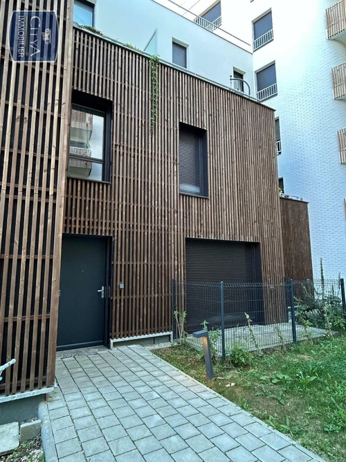 Image d'un appartement 3 pièces 76 m² à 1316€ à colombes (92700)