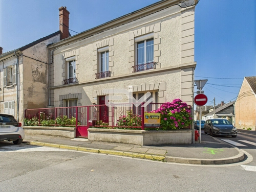Image d'un maison 8 pièces 225 m² à 217000€ à fère-en-tardenois (02130)
