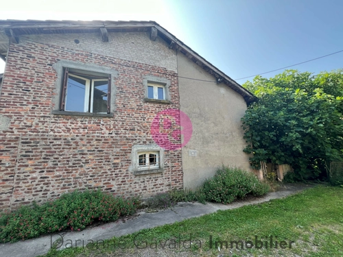 Image d'un maison 4 pièces 75 m² à 65400€ à livinhac-le-haut (12300)