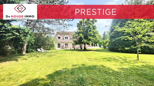 Image d'un maison 9 pièces 241 m² à 945000€ à feucherolles (78810)