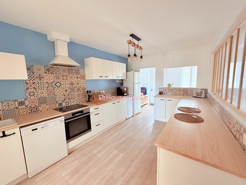 Image d'un maison 5 pièces 120 m² à 259900€ à saint-laurent-médoc (33112)