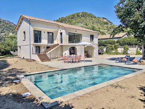 Image d'un maison 6 pièces 166 m² à 520000€ à buis-les-baronnies (26170)