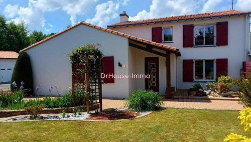 Image d'un maison 7 pièces 131 m² à 322000€ à lège (31440)