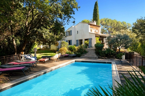 Image d'un maison 6 pièces 176 m² à 990000€ à bouc-bel-air (13320)