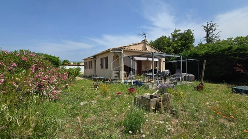 Image d'un maison 4 pièces 94 m² à 385000€ à mallemort (13370)