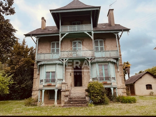 Image d'un maison 14 pièces 238 m² à 633000€ à pau (64000)