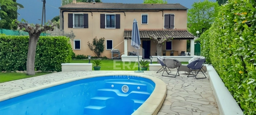 Image d'un maison 6 pièces 168 m² à 477000€ à saint-étienne-du-grès (13103)