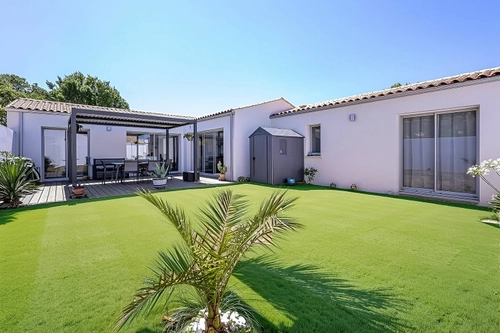 Image d'un maison 5 pièces 136 m² à 499000€ à sainte-soulle (17220)
