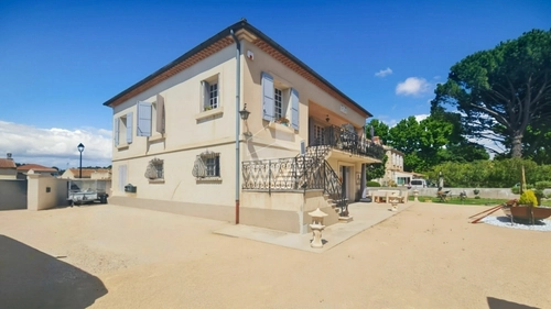 Image d'un maison 5 pièces 120 m² à 467000€ à noves (13550)