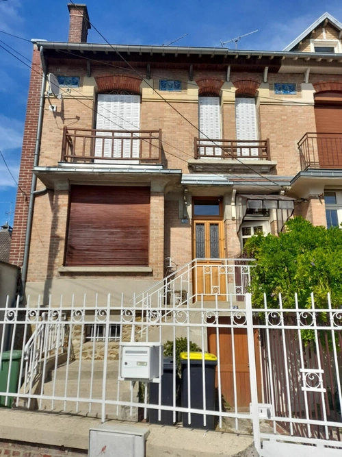 Image d'un maison 4 pièces 105 m² à 128500€ à chauny (02300)