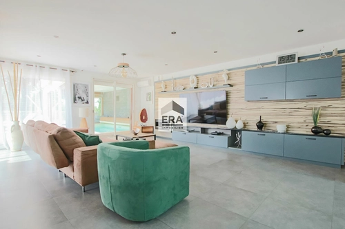 Image d'un maison 6 pièces 226 m² à 892500€ à saint-germain-lès-corbeil (91250)