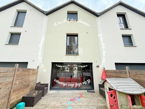 Image d'un maison 121 pièces 121 m² à 2000€ à saint-rémy-lès-chevreuse (78470)