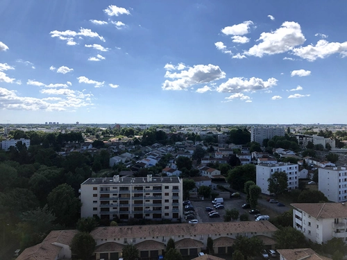 Image d'un appartement 5 pièces 85 m² à 225000€ à talence (33400)