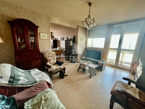 Image d'un appartement 5 pièces 100 m² à 98000€ à tarbes (65000)