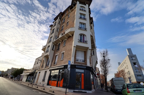 Image d'un appartement 2 pièces 31 m² à 140000€ à aubervilliers (93300)