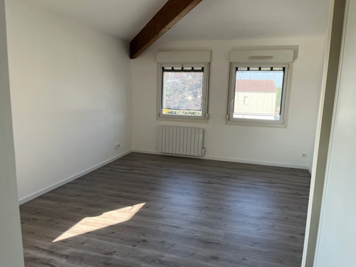 Image d'un appartement 1 pièce 26 m² à 400€ à peltre (57245)