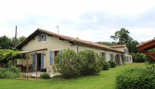 Image d'un maison 7 pièces 193 m² à 472500€ à gimont (32200)