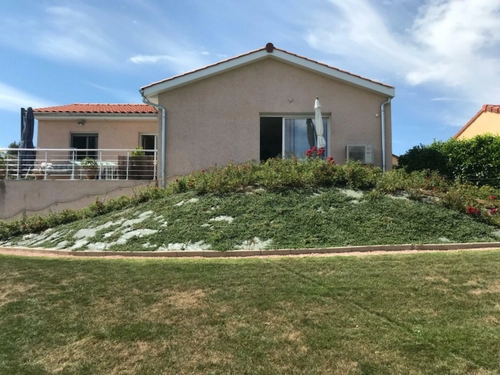 Image d'un maison 5 pièces 99 m² à 282000€ à matour (71520)