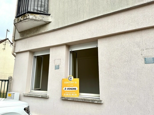 Image d'un appartement 1 pièce 33 m² à 105000€ à viry-châtillon (91170)
