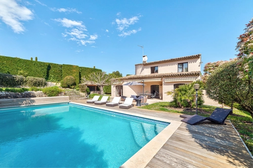 Image d'un maison meublée 9 pièces 171 m² à 7800€ à mougins (06250)
