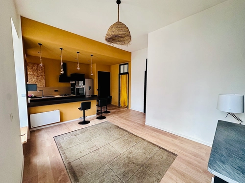 Image d'un appartement 3 pièces 75 m² à 990€ à nîmes (30000)