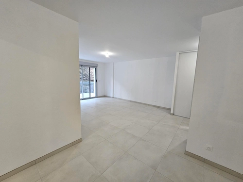 Image d'un appartement 2 pièces 54 m² à 640€ à saint-étienne (42100)