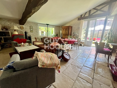 Image d'un maison 7 pièces 197 m² à 441000€ à benon (17170)