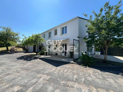 Image d'un maison 11 pièces 306 m² à 495000€ à la tremblade (17390)