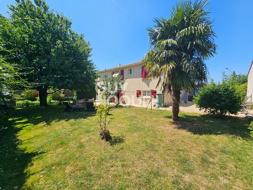 Image d'un maison 5 pièces 109 m² à 206300€ à fontenay-le-comte (85200)
